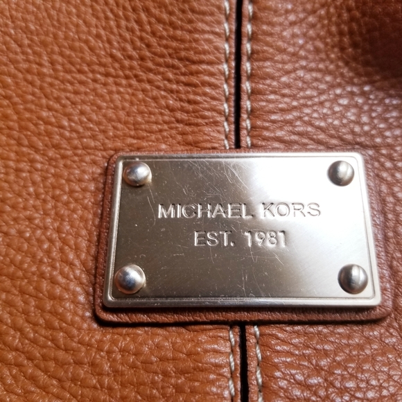 Michael Kors  Leather Shoulder bag - Picture 2 of 14